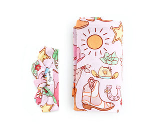 Gigi and Max Swaddles