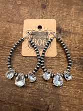 Load image into Gallery viewer, Route 806 Earring
