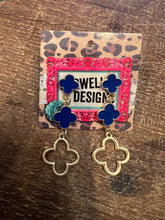 Load image into Gallery viewer, The Clover Dangle Earring
