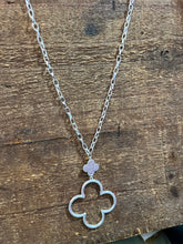 Load image into Gallery viewer, Long Clover Necklace
